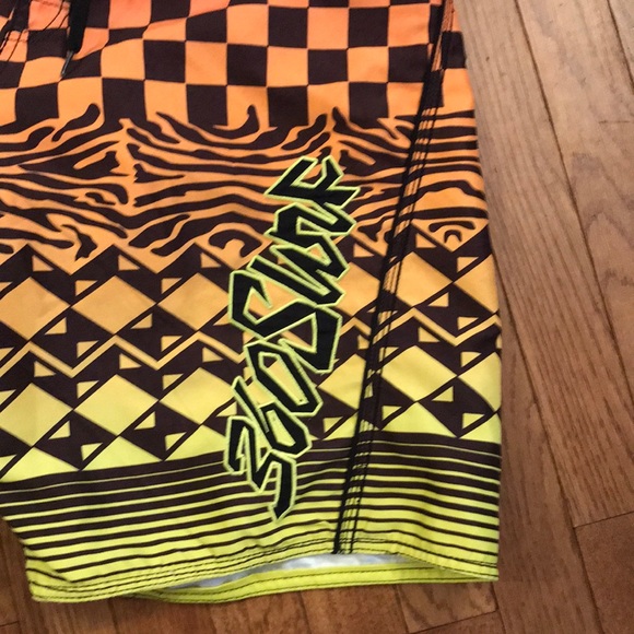 360 Surf Men’s Shorts - Picture 2 of 7